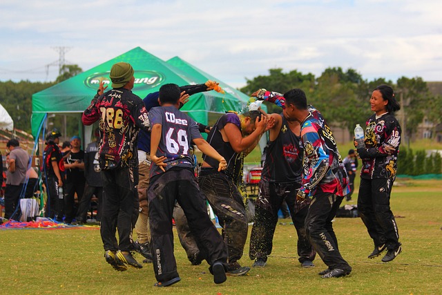 反复出现 反复出现